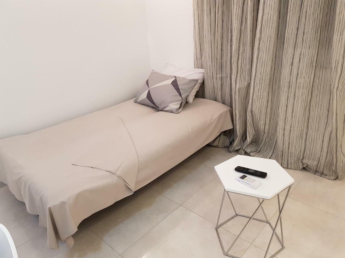 Apartman Cezar Apartment Stobrec Bagian luar foto
